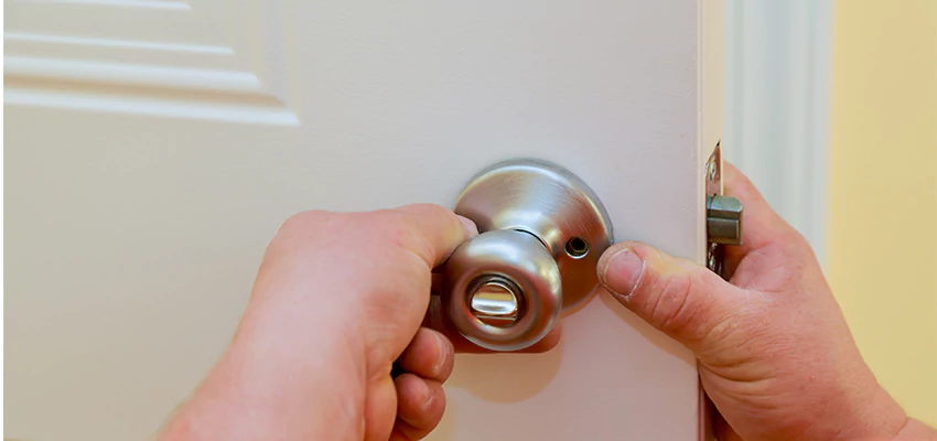 After-hours Locksmith For Lock And Key Installation in El Cajon, CA